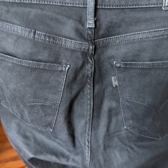 LEVIS 721 HI RISE SKINNY BLACK COLOR SZ 29/29 STRETCH EUC - Picture 4 of 7